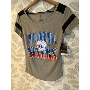 NBA Phila 76ers Women's Gray T-shirt, NWT, Size S